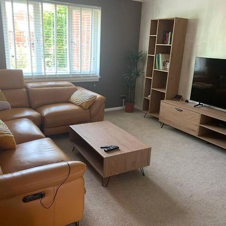 Apartamento Cosy One Bed Flat Free Parking Send Exterior foto